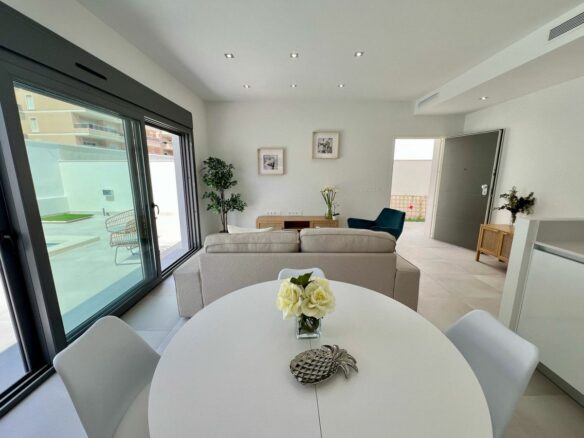 Villa Of 107 M² In Orihuela Costa