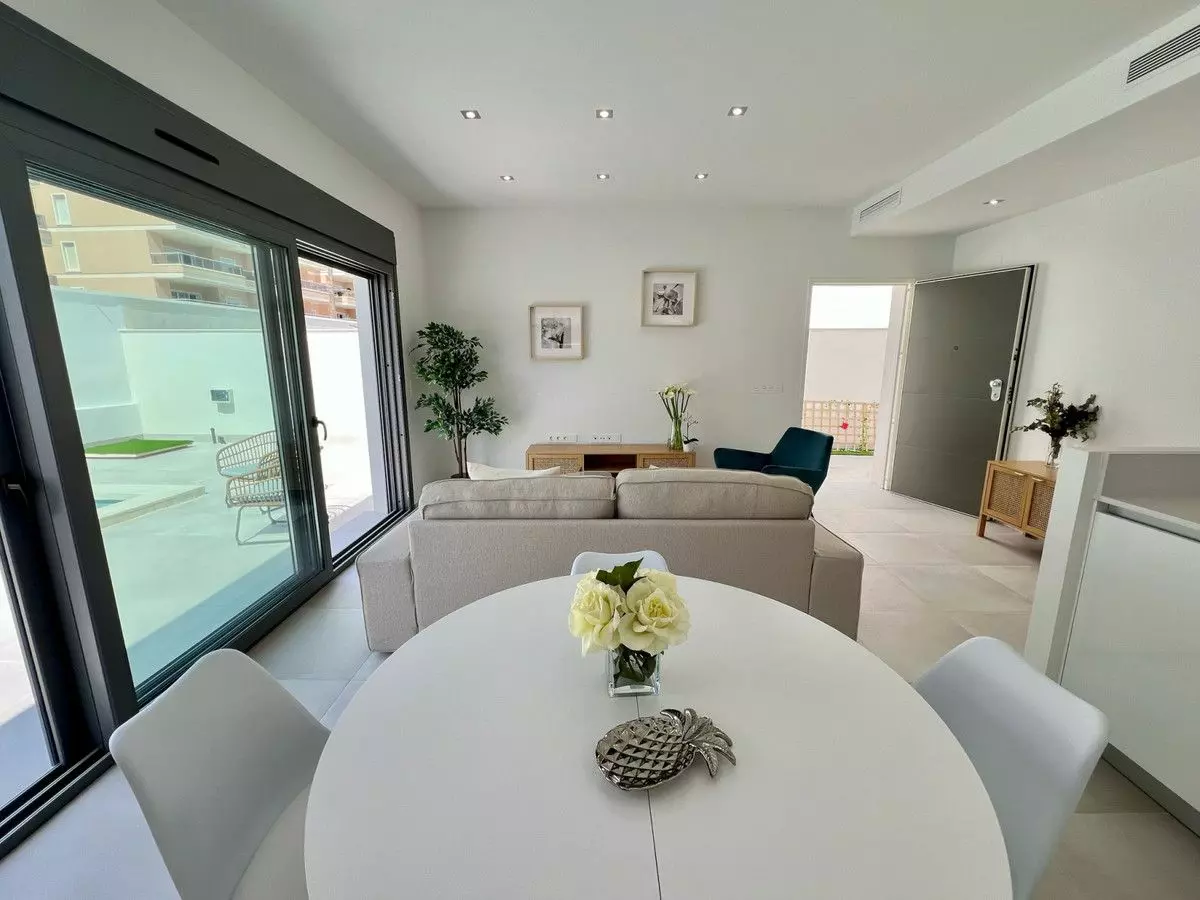Villa Of 107 M² In Orihuela Costa