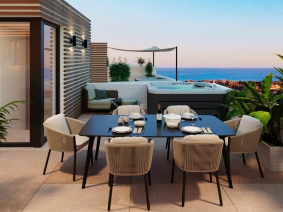 House Of 346 M² In Elviria, Spain