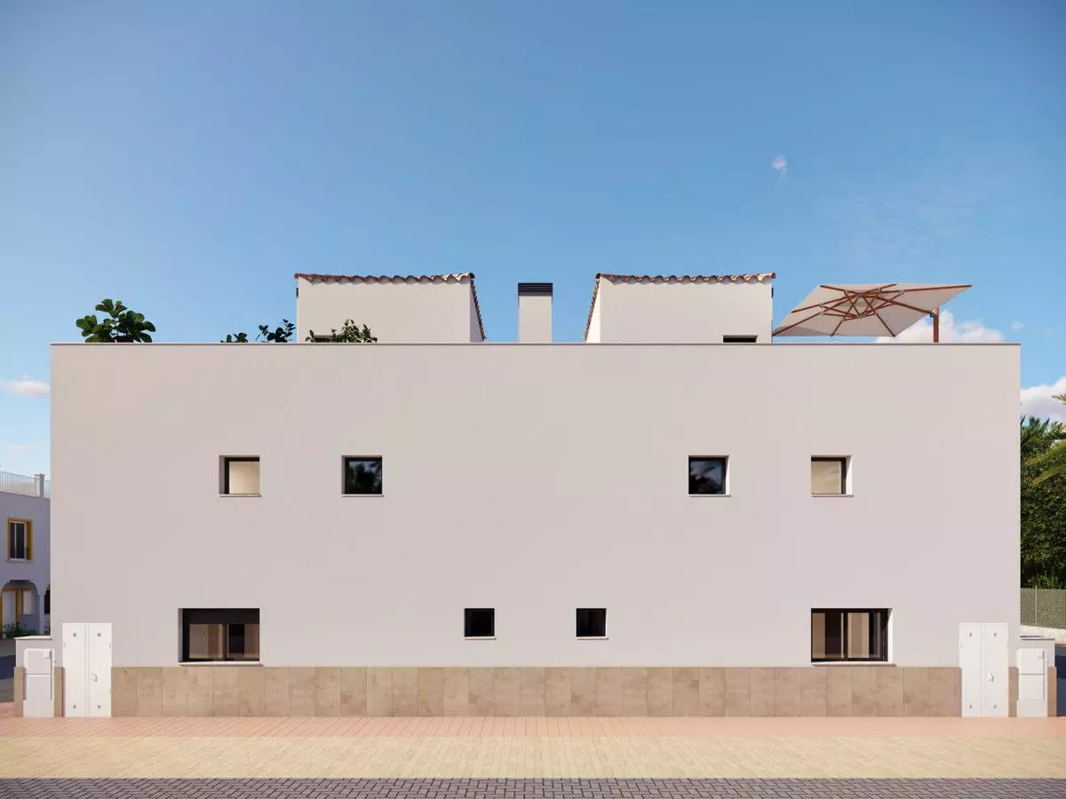 House Of 77 M² In Los Alcázares, Spain