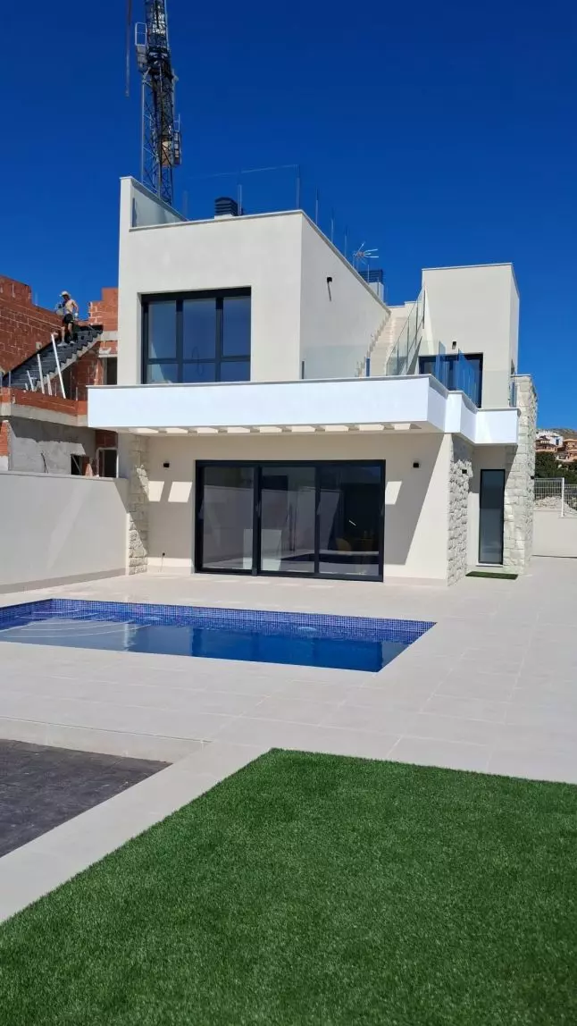 Villa Of 127 M² With Sea Views In Finestrat, Spain