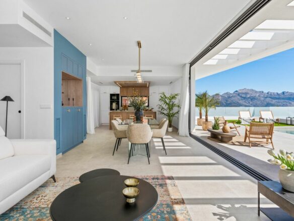 4-bedroom Villa In Polop, Spain (311 M²)