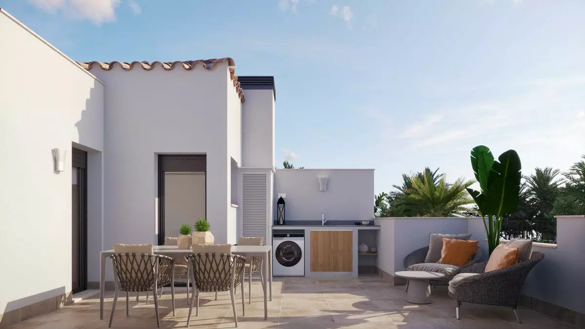 House Of 77 M² In Los Alcázares, Spain