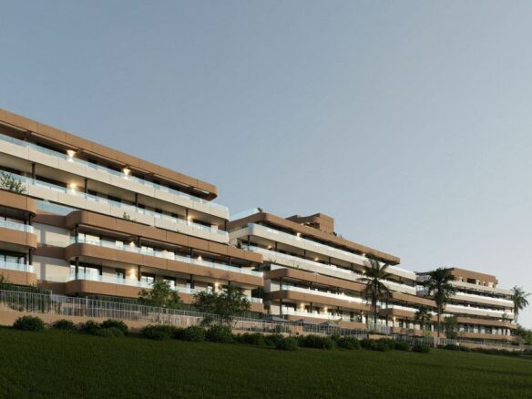 3-bedroom Apartment In Estepona, Spain (111 M²)