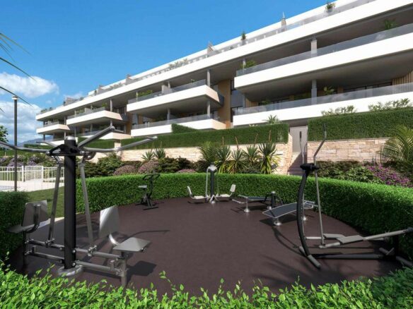 4-bedroom Semi In Torremolinos, Spain (187 M²)