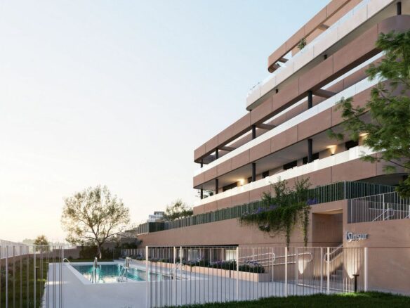 3-bedroom Apartment In Estepona, Spain (111 M²)