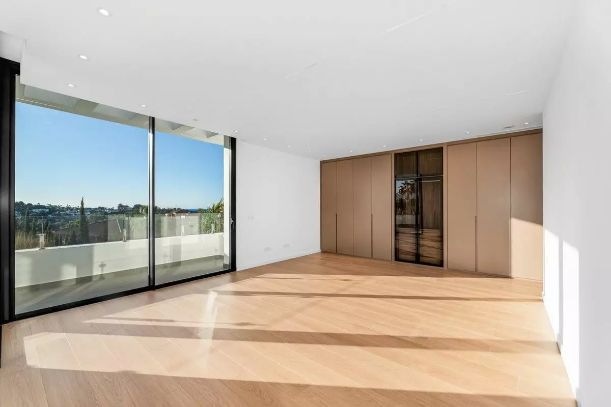 Villa Of 1038 M² In Benahavis, Spain
