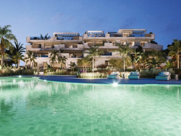 Apartment Of 140 M² In Estepona, Spain