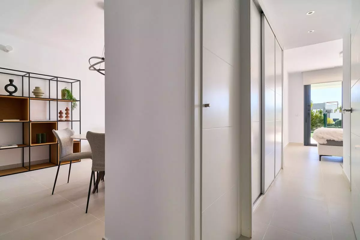 Apartment Of 90 M² In Estepona, Spain