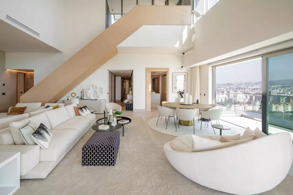 Apartment Of 384 M² In Málaga, Spain