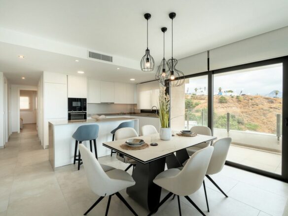 Apartment Of 115 M² In Estepona, Spain
