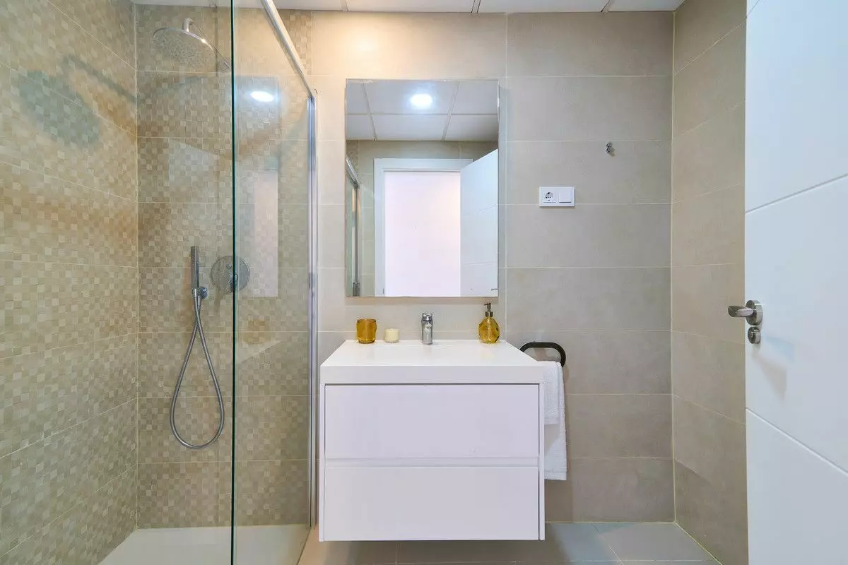 Apartment Of 90 M² In Estepona, Spain