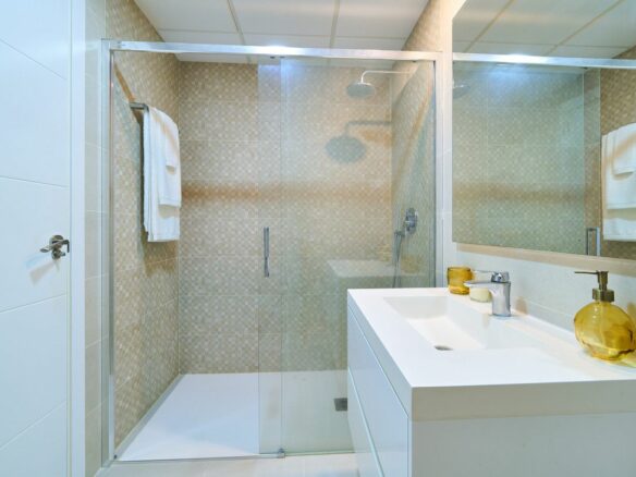 Apartment Of 90 M² In Estepona, Spain