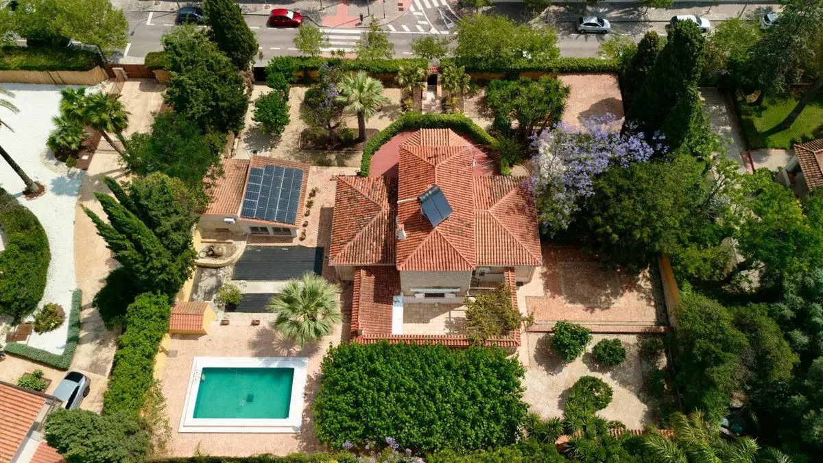 Villa 500 M² In Alicante, Spain – Mediter Real Estate