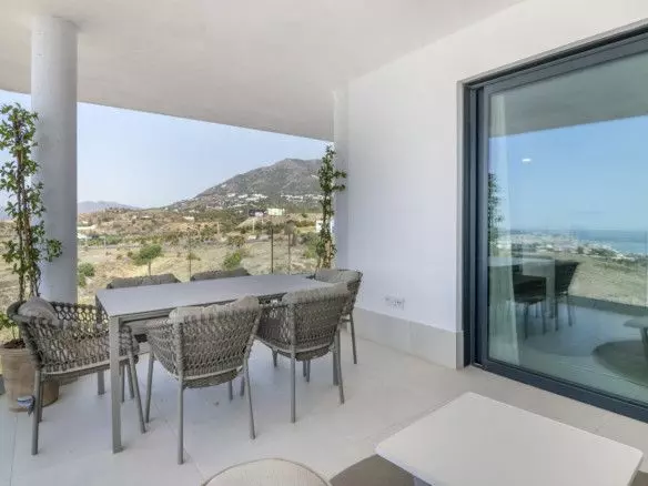 Apartment Of 87 M² In Fuengirola, Spain