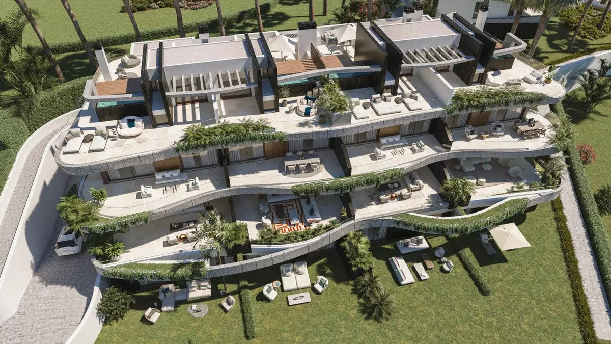Apartment Of 175 M² In Elviria, Spain