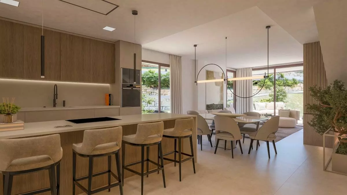 Apartment Of 151 M² With Mediterranean Sea Views In Elviria, Spain