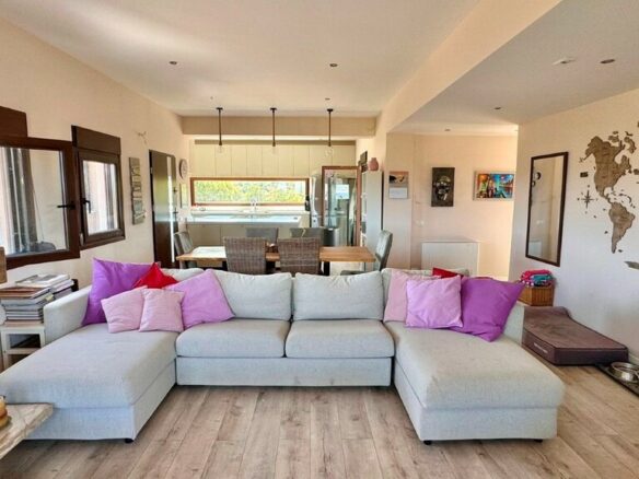 2-bedroom Detached House In Aristotle, Greece (240 M²)