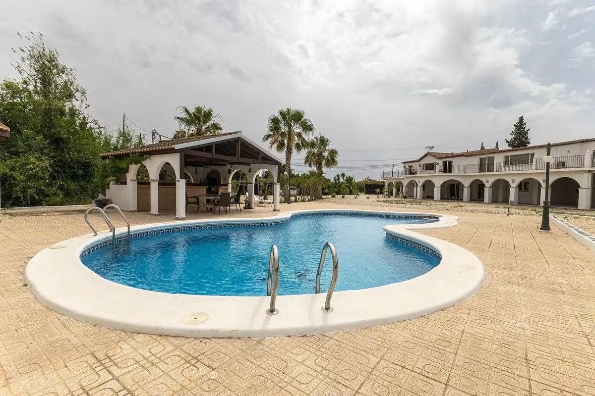 Country House 853 M² In Crevillent, Spain – Mediter Real Estate