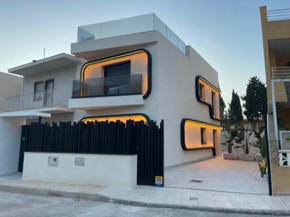 Villa 168 M² In Pilar De La Horadada, Spain – Mediter Real Estate