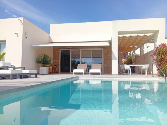 Villa 132 M² In Algorfa, Spain – Mediter Real Estate