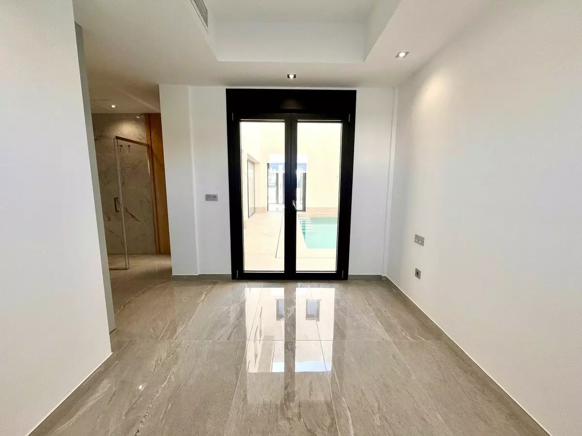 Villa 148 M² In San Pedro Del Pinatar, Spain – Mediter Real Estate