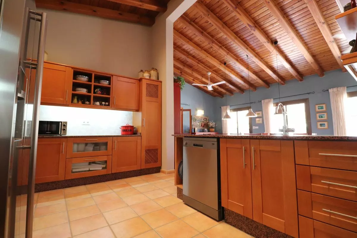 Villa 396 M² In Catral, Spain – Mediter Real Estate