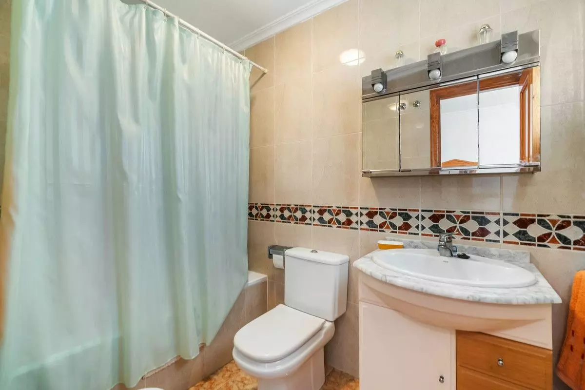 3-bedroom Apartment In Torrevieja, Spain (85 M²)