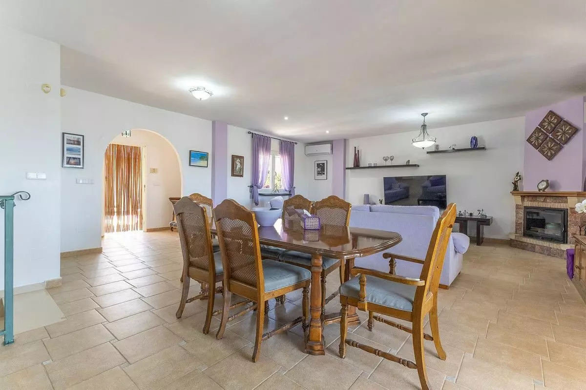Villa 272 M² In Algorfa, Spain – Mediter Real Estate