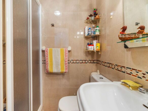 3-bedroom Apartment In Torrevieja, Spain (85 M²)