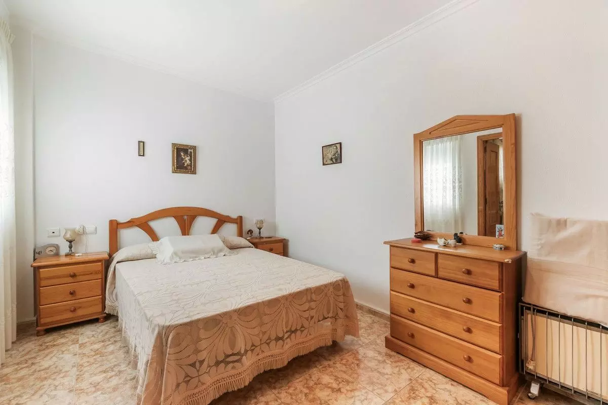 3-bedroom Apartment In Torrevieja, Spain (85 M²)