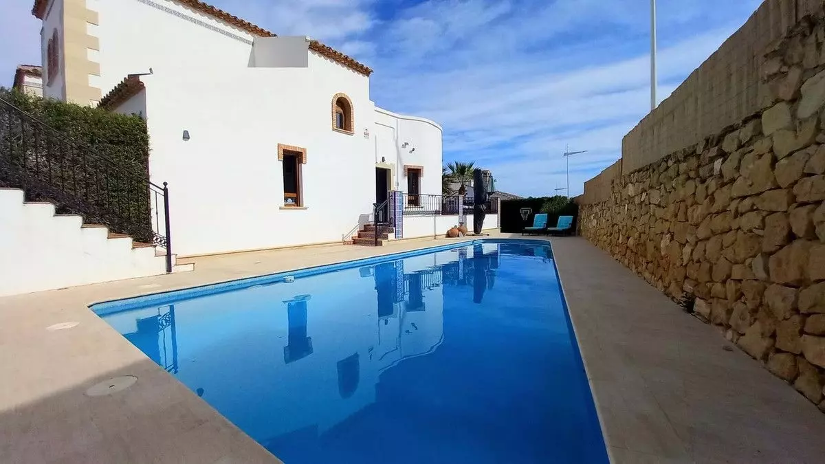 Villa 160 M² In Algorfa, Spain – Mediter Real Estate