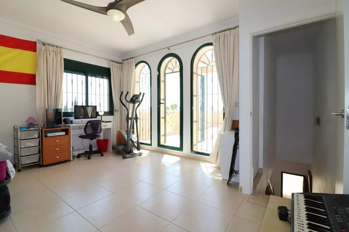 Villa 175 M² In Rojales, Spain – Mediter Real Estate
