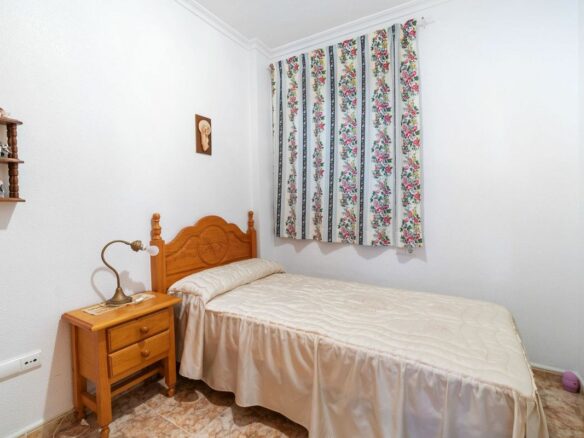 3-bedroom Apartment In Torrevieja, Spain (85 M²)