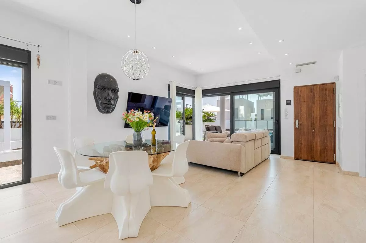 Villa 113 M² In Orihuela Costa, Spain – Mediter Real Estate