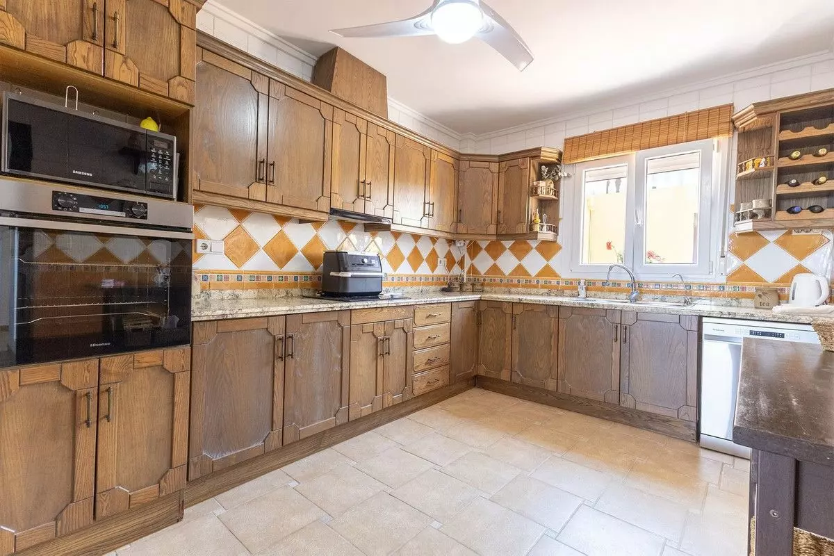 Villa 272 M² In Algorfa, Spain – Mediter Real Estate