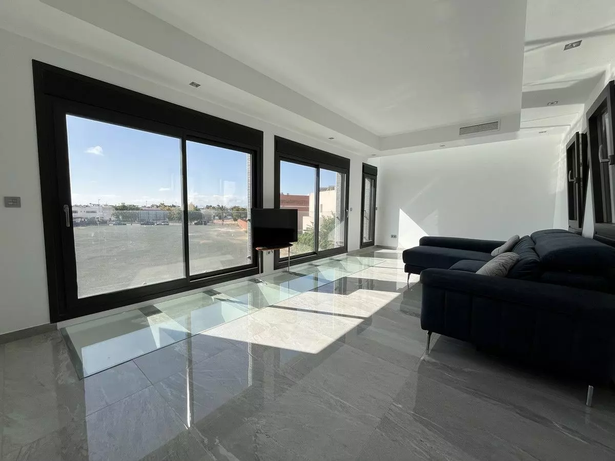 Villa 148 M² In San Pedro Del Pinatar, Spain – Mediter Real Estate