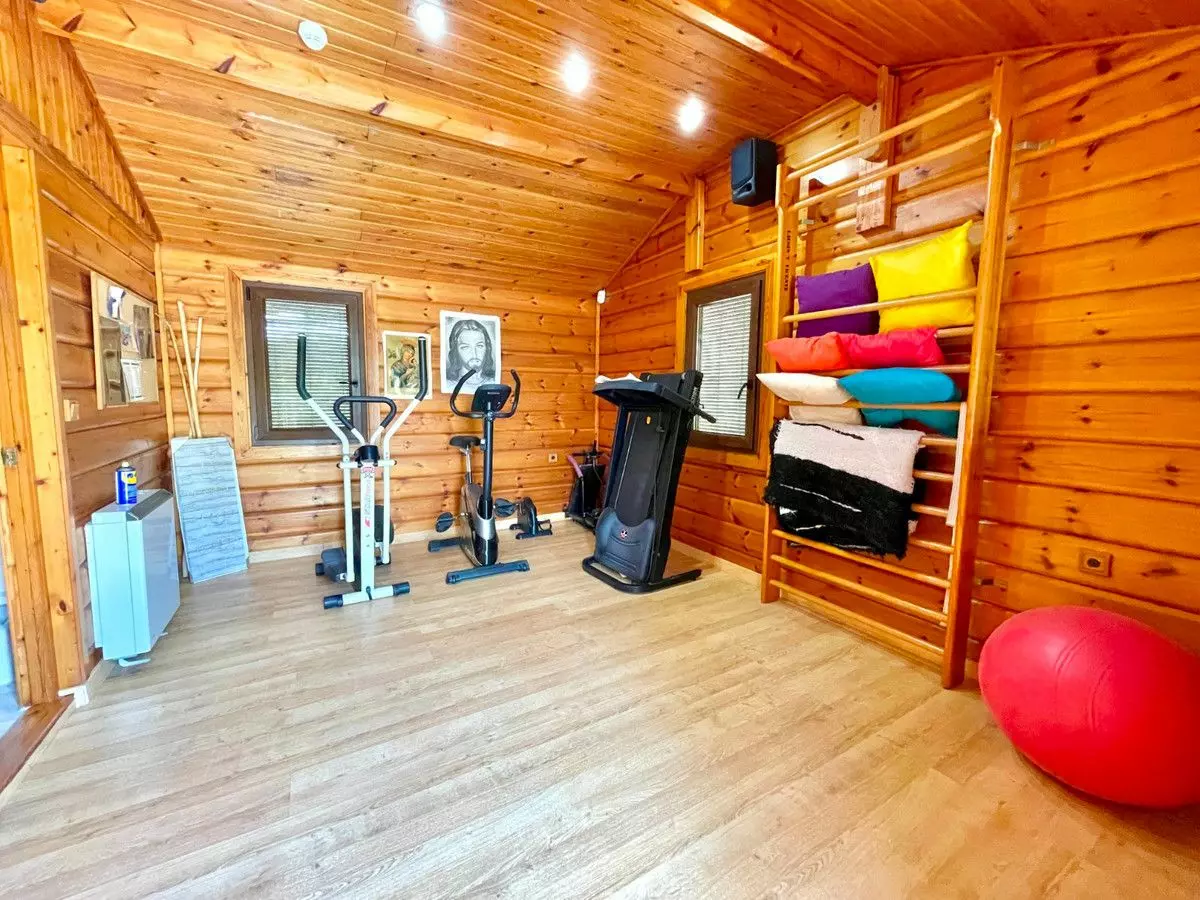 Villa 387 M² In La Marina, Spain – Mediter Real Estate