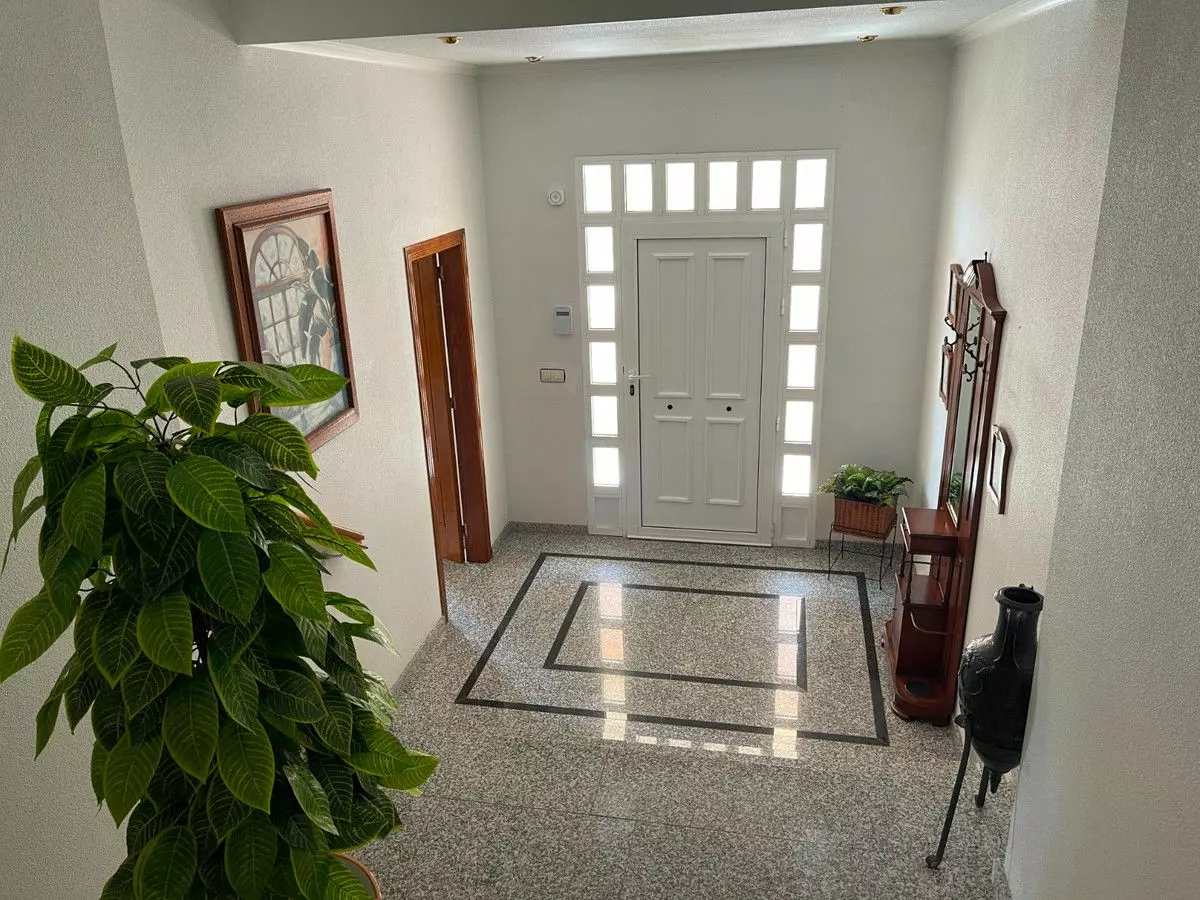 House 400 M² In Benijofar, Spain – Mediter Real Estate