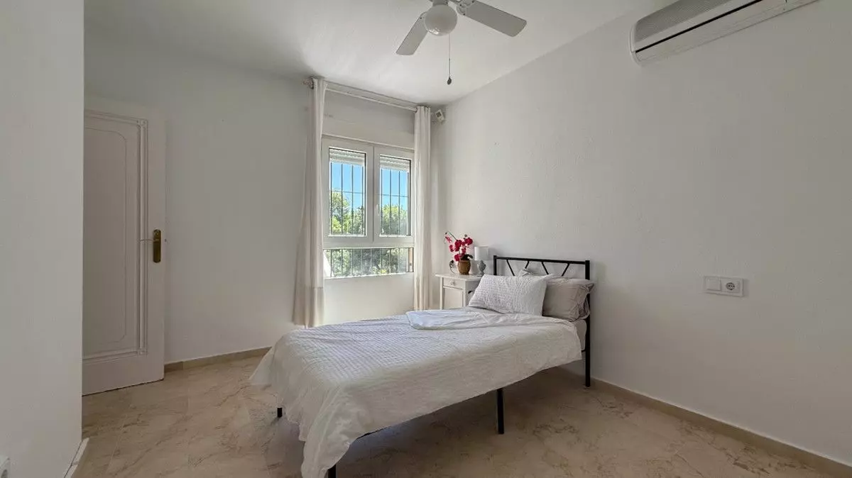 Villa 137 M² In Orihuela, Spain – Mediter Real Estate