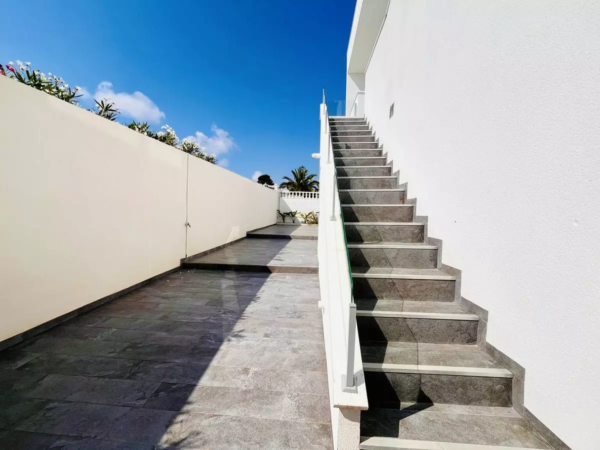 Villa 218 M² In Orihuela Costa, Spain – Mediter Real Estate