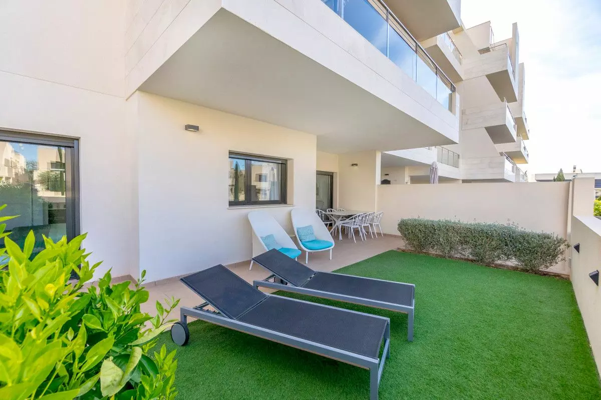 Apartment 80 M² In Torrevieja, Spain – Mediter Real Estate