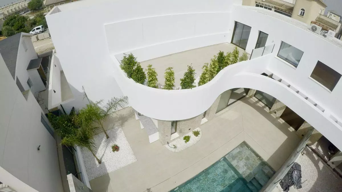 Villa 141 M² In Almoradi, Spain – Mediter Real Estate