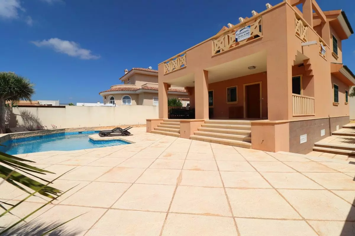 Villa 175 M² In Rojales, Spain – Mediter Real Estate