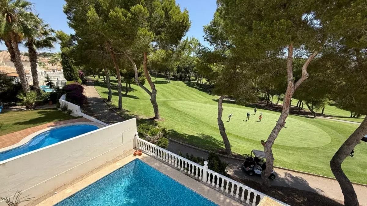 Villa 137 M² In Orihuela, Spain – Mediter Real Estate