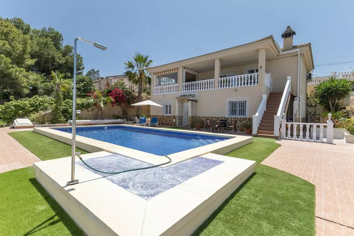 Villa 272 M² In Algorfa, Spain – Mediter Real Estate