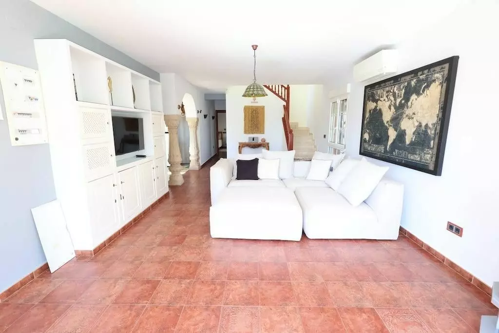 Villa 189 M² In Orihuela Costa, Spain – Mediter Real Estate