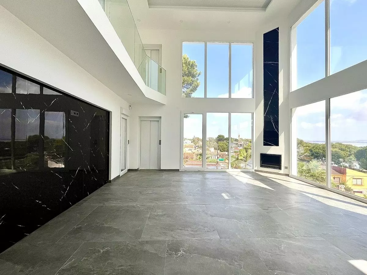 Villa 218 M² In Orihuela Costa, Spain – Mediter Real Estate