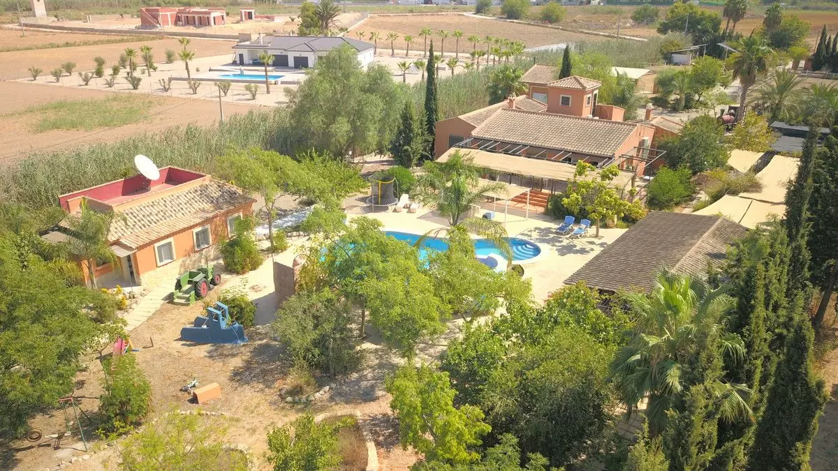 Villa 396 M² In Catral, Spain – Mediter Real Estate