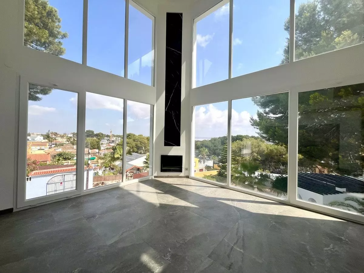 Villa 218 M² In Orihuela Costa, Spain – Mediter Real Estate